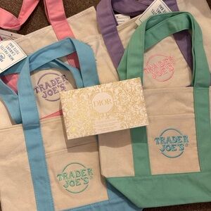 Trader Joe's Canvas Tote Bags Set